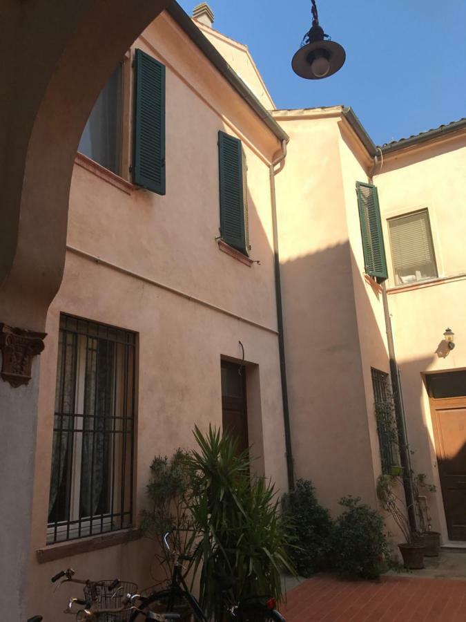 Elena Apartment Ferrara Ngoại thất bức ảnh